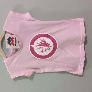 NWT Winnipeg Jets T-shirt NHL *B4